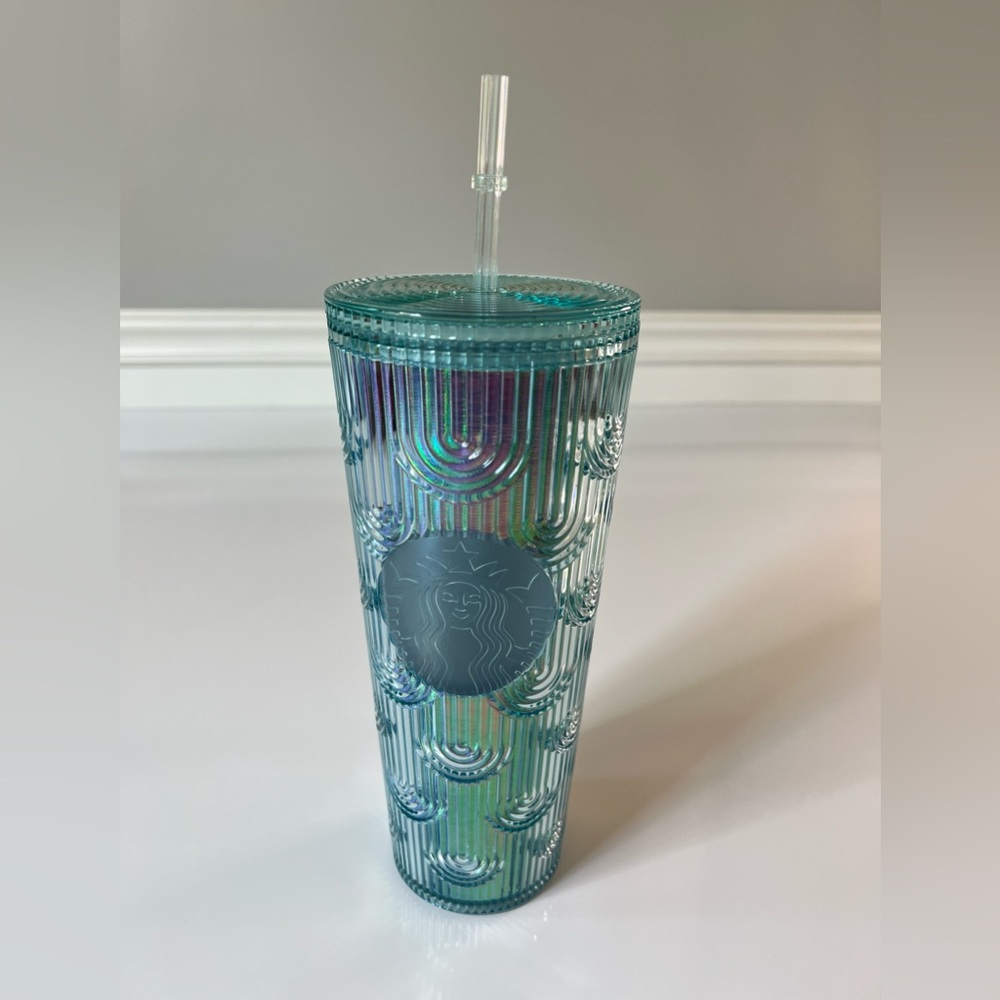 Starbucks 2022 Spring Iridescent Holographic Teal Mermaid Scale Siren Wave 24oz